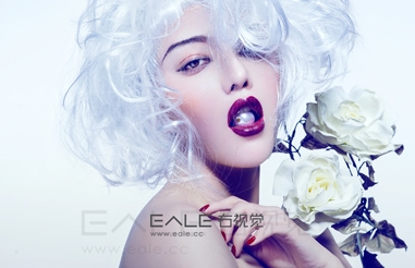 霓彩童话