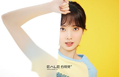 阳光与女孩