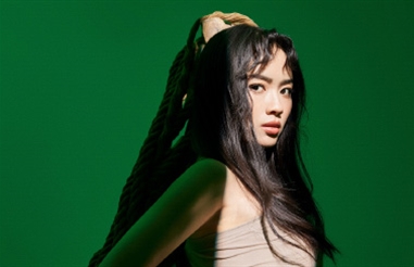 工装女孩