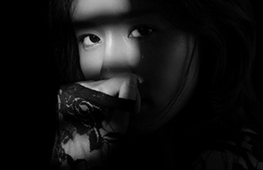 弄影系 微光
