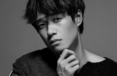 “犬系男友”魏大勋 