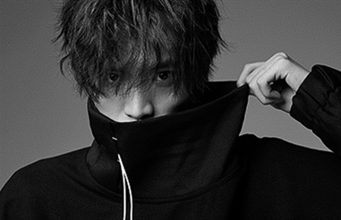 梁霆炜 非黑即白