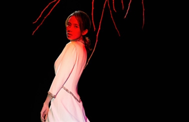 一半海水 一半火焰