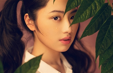 女孩的爱与忧伤